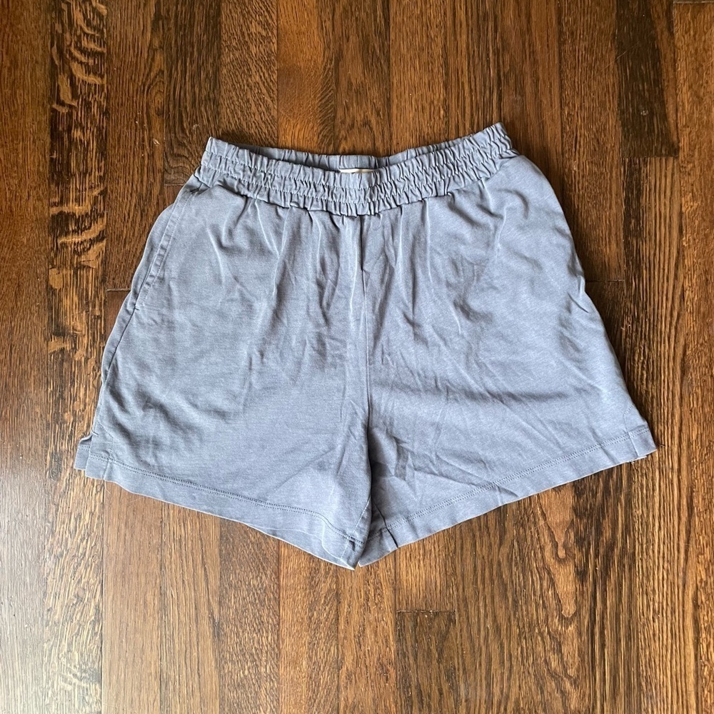 Madewell comfy shorts elastic waist